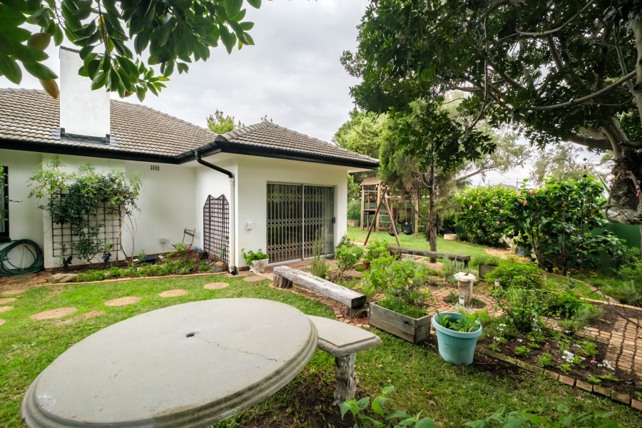 6 Bedroom Property for Sale in Pinelands Western Cape